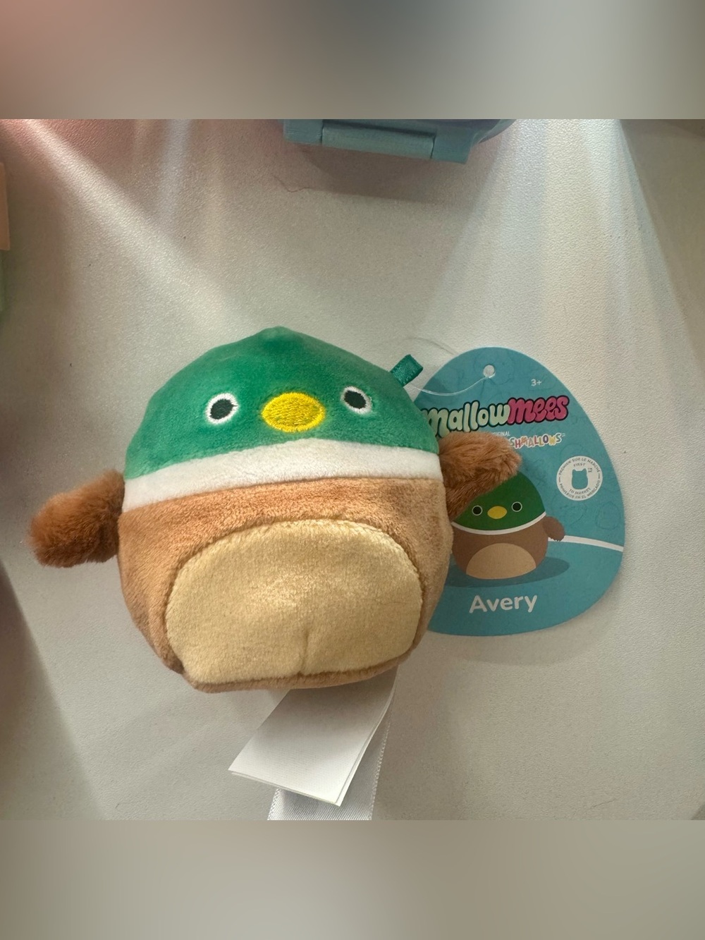 Squishmallows Mallowmees duck Avery